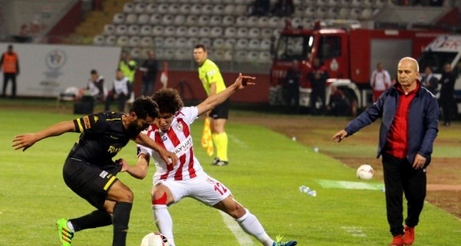 Samsunspor evinde Göztepe’yi yendi