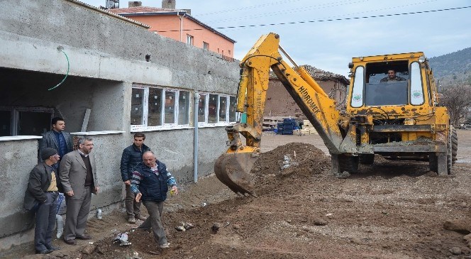 Sarıcakaya'da  Yemekhane  Yapımı  Sürüyor