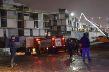 Sarıyer’Deki Villa İnşaatında Beton Mikseri Devrildi: 1 Yaralı
