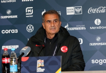 Şenol Güneş: "İki Puan Kaybettiğimiz İçin Üzgünüz"
