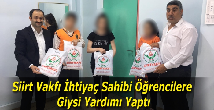 Siirt Vakfı İhtiyaç sahibi öğrencilere giysi yardımı yaptı