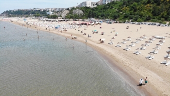 Sokağa Çıkma Kısıtlaması İptal Edilince Şile Sahili’Ne Akın Ettiler
