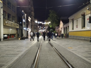 Sokağa Çıkma Kısıtlaması Sona Erdi, İstiklal Caddesi Havadan Görüntülendi
