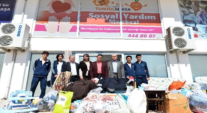 Spor  Lisesi  Öğrencilerinden  Anlamlı  Bağış