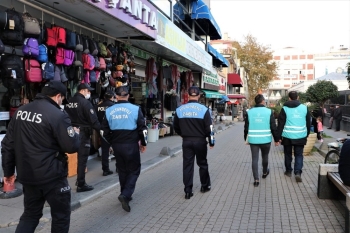 Sultanbeyli İlçe Salgın Denetim Merkezi Gelen İhbarları Anında İnceliyor
