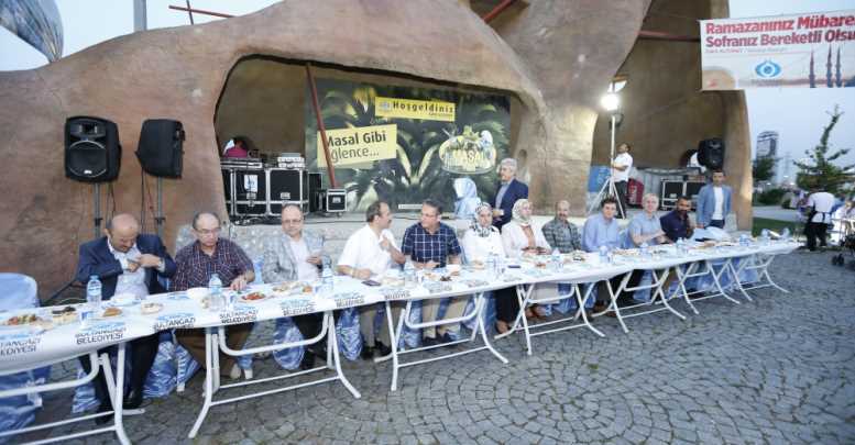 Sultangazi Belediye Personeli İftarda Buluştu