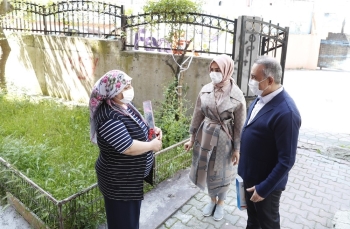 Sultangazi Belediyesi Anneler Günü’Nü Unutmadı
