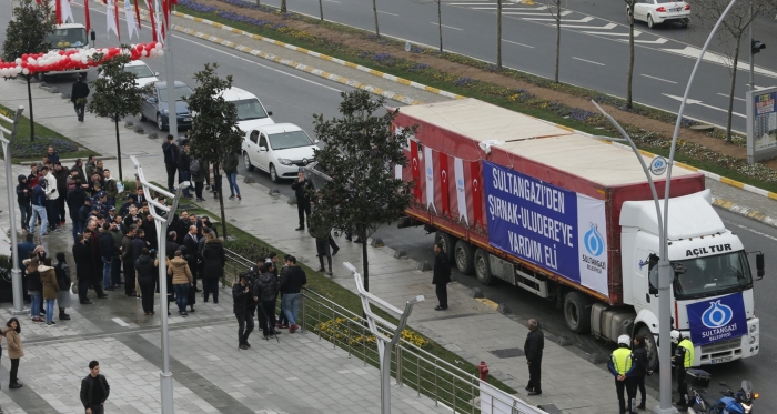 Sultangazi’den Şırnak’a Yardım TIR’ları