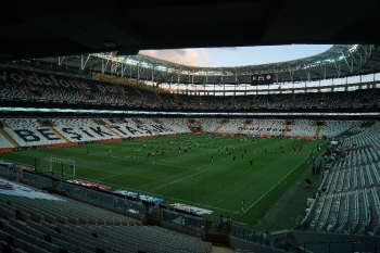 Süper Lig: Beşiktaş: 0 - Antalyaspor: 0 (Maç Devam Ediyor)
