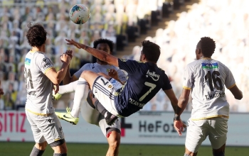 Süper Lig: Fenerbahçe: 0 - Yeni Malatyaspor: 0  (İlk Yarı)
