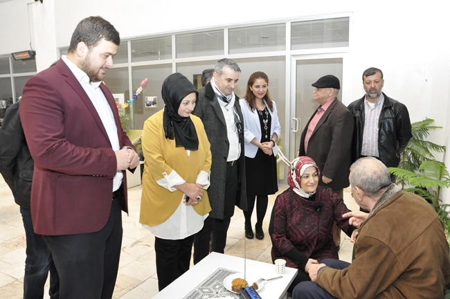 Suzan Dağlar Civan'dan Huzur evi sakinlerine ziyaret