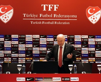 Tff Başkanı Nihat Özdemir: "Maçları Ertelemek İçin Herhangi Bir Kulüpten Talebe Gerek Duymadık. Her Yerde Maçlar Ertelenirken Neden Malatya’Da Maç Oynatalım"
