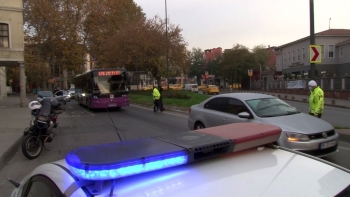 Trafik Polisleri Sabah Saatlerinde Sokağa Çıkma Kısıtlamasıyla İlgili Denetimlerini Sürdürdü
