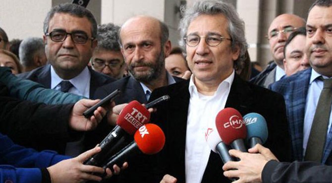 Turkey called to drop charges against journalists