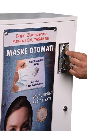 Türkiye’De Maske Kullanımı 3 Kat Arttı, Maske Otomatları İş Başında
