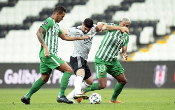 Uefa Avrupa Ligi: Beşiktaş : 1- Rio Ave: 0 (İlk Yarı)
