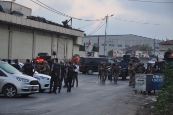 Ümraniye’De Hareketli Dakikalar... Uzun Namlulu Silahlarla Hırsızlık İhbarı Polisi Harekete Geçirdi
