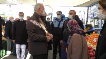 Ümraniye’De Kent Pazarında Korona Virüs Denetimi
