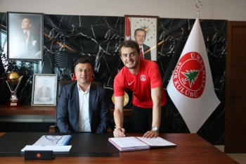 Ümraniyespor, Batuhan Artarslan’I Transfer Etti
