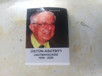 Ünlü Tiyatrocu Üstün Asutay Son Yolculuğuna Uğurlandı
