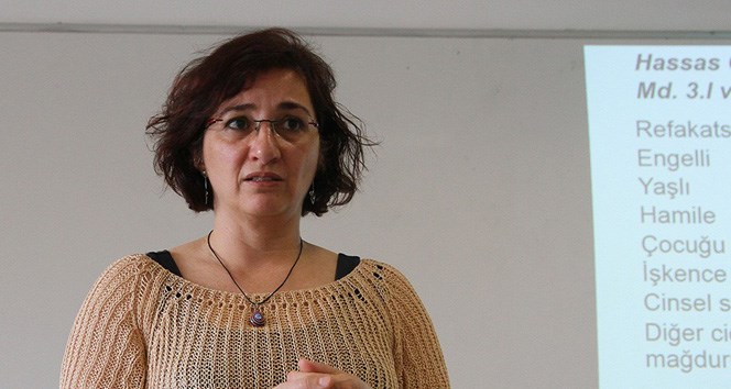 Uzmanlardan mültecilerle ilgili 'tehlike çanları' sinyali