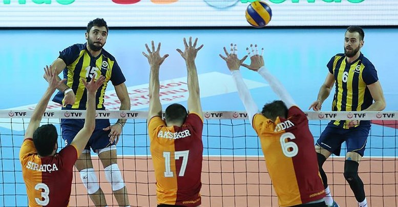 Voleybolda derbi heyecanı