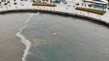 Yağmur Sonrası İstanbul Boğazı’Nda Şok Eden Görüntü
