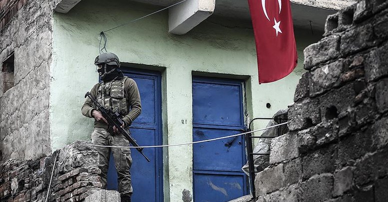 Yüksekova'da terör saldırısı: 3 şehit, 9 yaralı