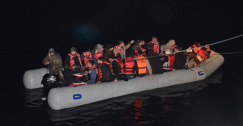 Yunan adalarına 24 saatte göçmen geçişi olmadı