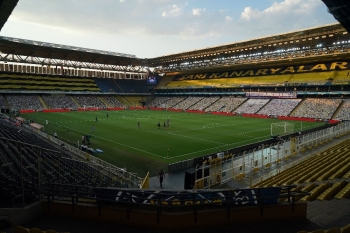 Ziraat Türkiye Kupası: Fenerbahçe: 0 - Trabzonspor: 1 (Maç Devam Ediyor)
