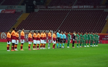 Ziraat Türkiye Kupası: Galatasaray: 1 - Darıca Gençlerbirliği: 0 (İlk Yarı)
