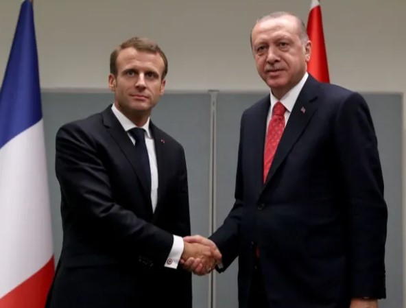 Cumhurbaşkanı Erdoğan, Macron’la Bir Araya Geldi