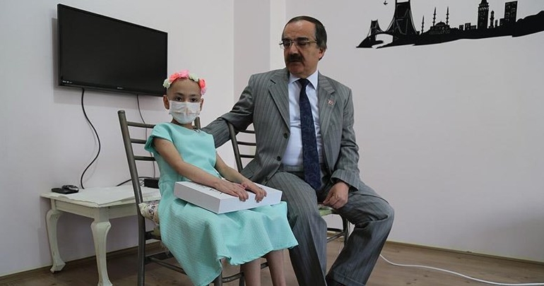 9 yaşındaki Ece’nin “özel oda” dileği,