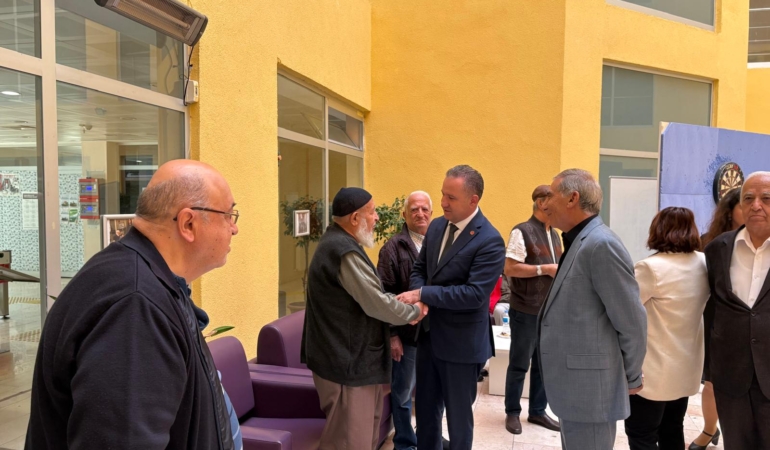 CHP Sultangazi İlçe Başkanı Kemal Avseren Huzurevini Ziyaret etti