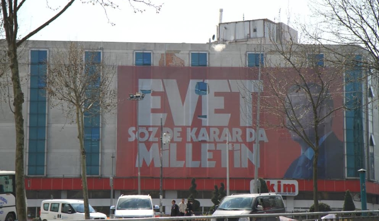 Onları işi yalan haber yapmak