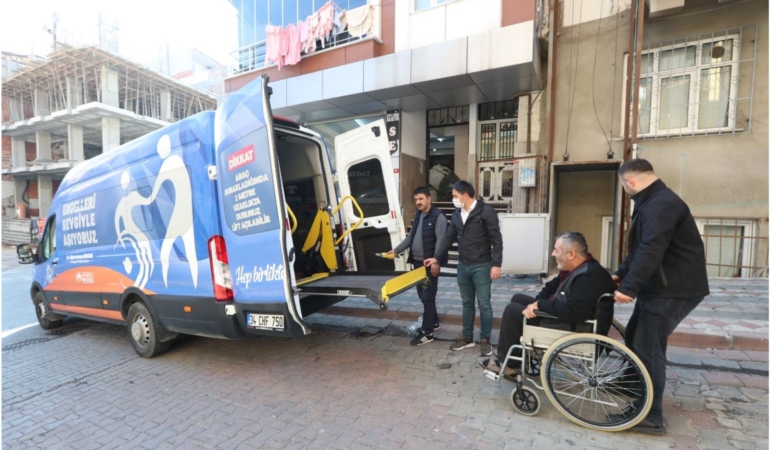Sultangazi Belediyesi Engelli Vatandaşların Yanında