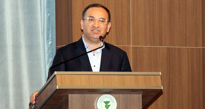 Bozdağ: ‘Eleştiriliyorsanız çalışıyorsunuz demektir’