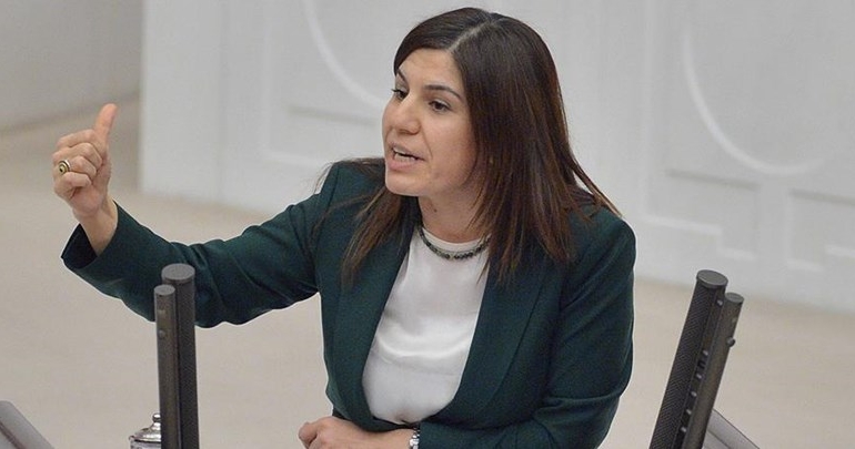 ‘Bu derece çirkin söylem akıl tutulmasından ibarettir’