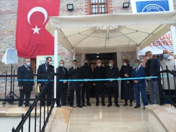 Burhaniye Camii Restorasyonun Ardından İbadete Tekrar Açıldı