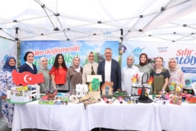 cevre-haftasi-etkinligi-ve-cevre-farkindalik-yarismasi-odul-toreni.jpeg