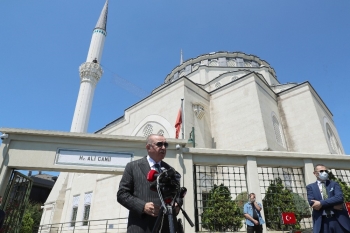 Cumhurbaşkanı Erdoğan: “1’İ Ağır 74 Yaralı Mevcut. Vefat Sayısı Da 2”