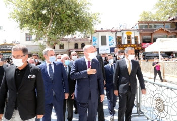 Cumhurbaşkanı Erdoğan Cuma Namazını Eyüpsultan’Da Kıldı