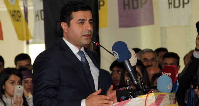 Demirtaş: ‘Yüksekova’daki savaşın nedeni…’