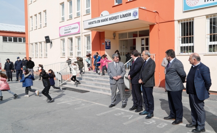 deprem-ani-ve-tahliye-tatbikati-yapildi.jpg