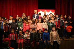 dev-golgeler-tasvir-sergisi-kagithane-de.jpeg