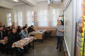 engelli-memur-adaylari-icin-ekpss-kurslarimizda-heyecan-dorukta.jpg