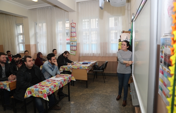 engelli-memur-adaylari-icin-ekpss-kurslarimizda-heyecan-dorukta.jpg