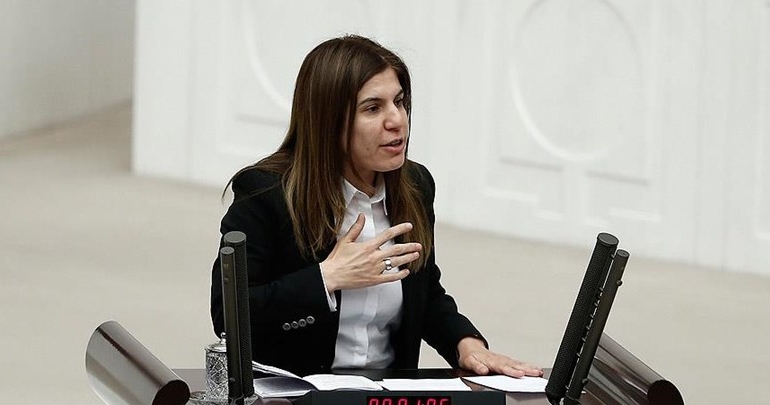 ‘Fezlekelerde ne var, ne yok hodri meydan diyoruz’
