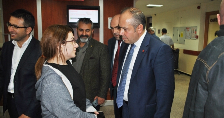 Göz Muayenesi İçin Bahat Hastanesine Geldi