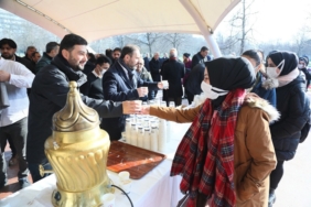 hasbahce-de-binlerce-vatandas-salep-etkinliginde-bulustu.jpg